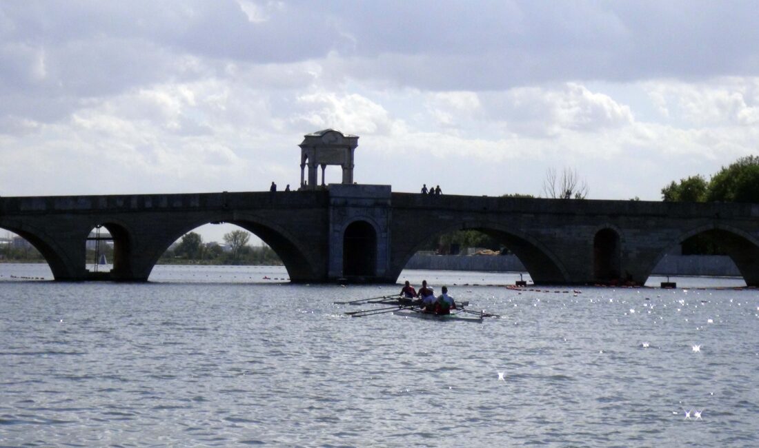 Meriç Nehri’nde Balkan Kürek Şampiyonası başladı Olgay GÜLER – Umut
