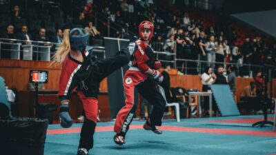 Türkiye Okul Sporları Gençler Kick Boks Şampiyonası, start aldı. Açılış