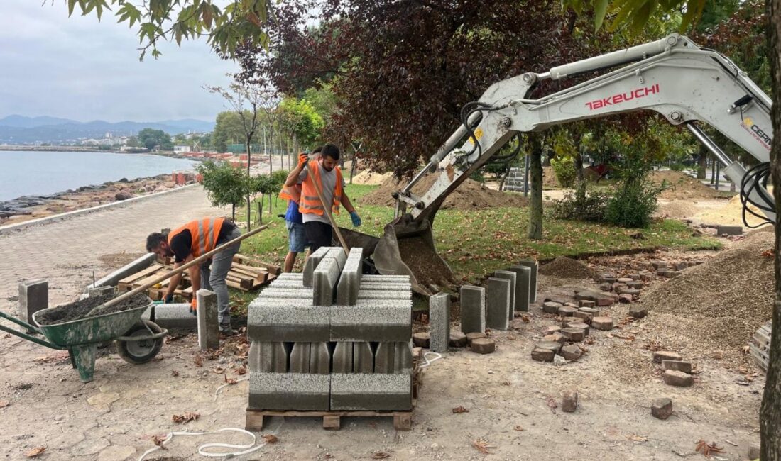 Ordu Büyükşehir Belediyesi Fatsa’nın simgesi haline gelen Atatürk Parkı’nda sürdürdüğü